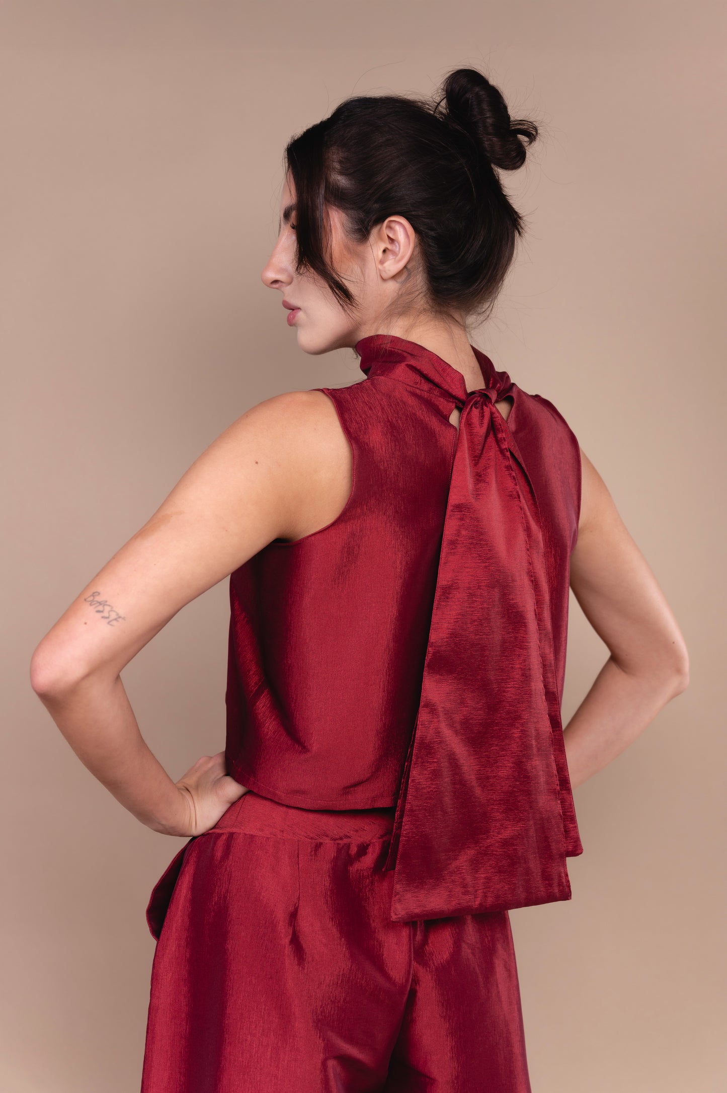 Conjunto al rojo vino